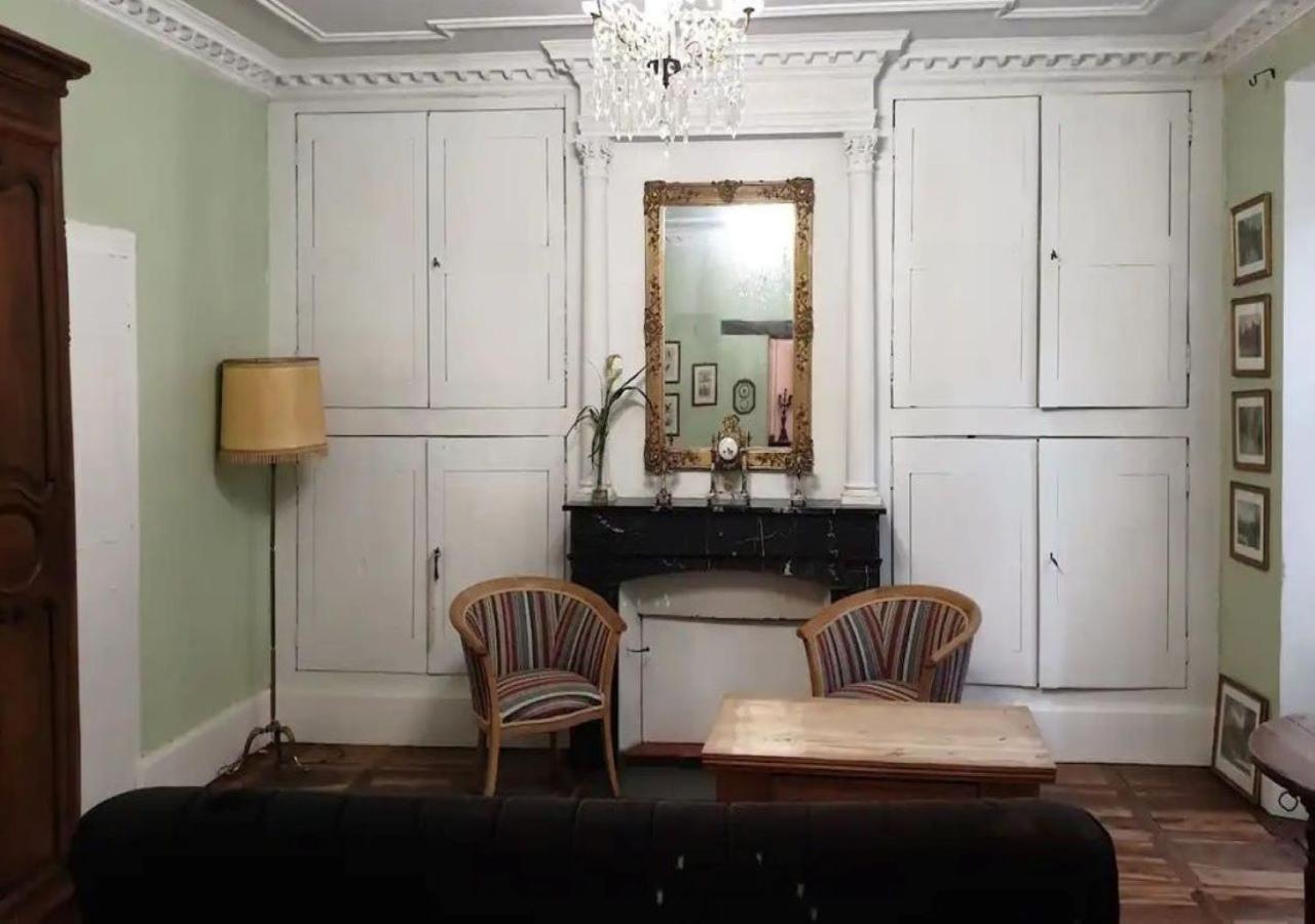 Grand Appartement De Charme Avec Parking Prive Florac エクステリア 写真