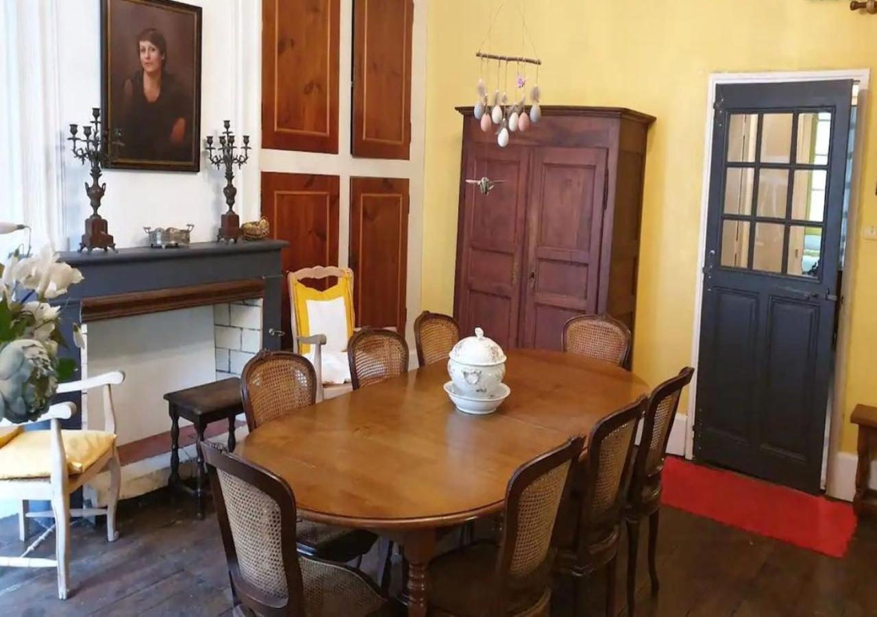 Grand Appartement De Charme Avec Parking Prive Florac エクステリア 写真